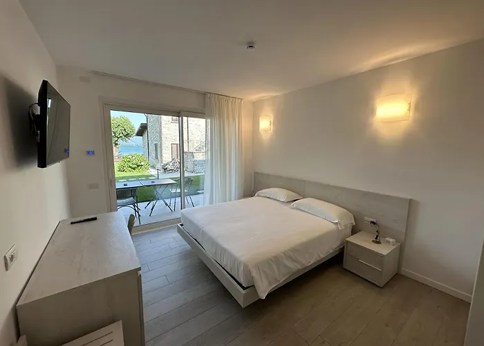 Hotel Le Vele And *