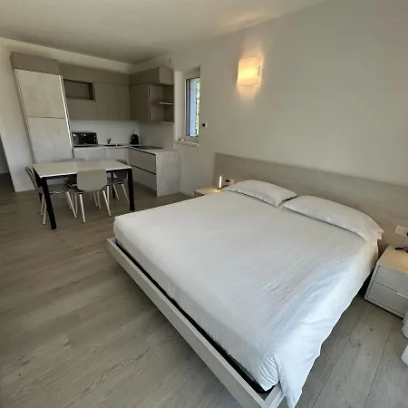 Hotel Le Vele And *