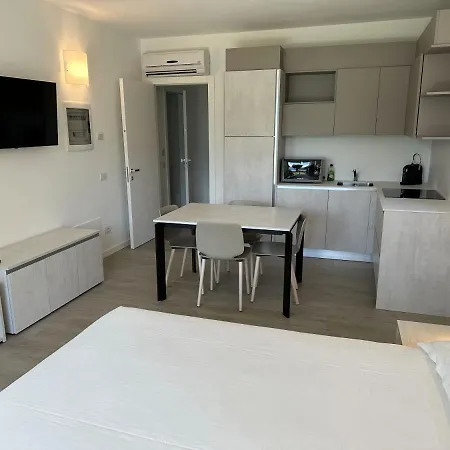 Le Vele And Hotel Domaso