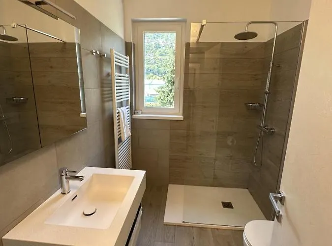 Le Vele Suites&apartments * Domaso