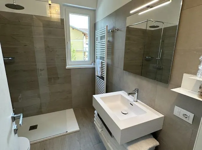 Le Vele Suites&apartments Hotel *