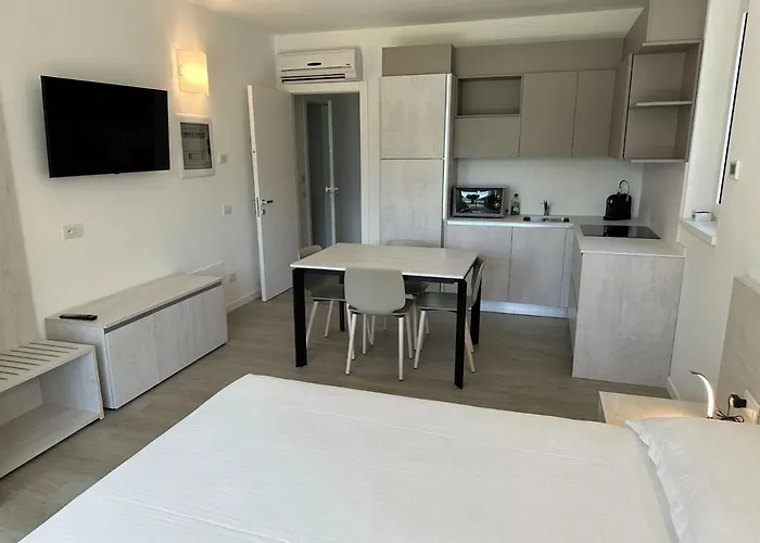 Le Vele Suites&apartments Hotel Domaso