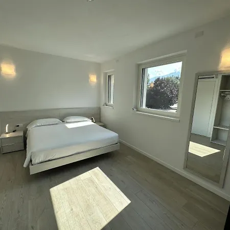 Le Vele And Hotel Domaso